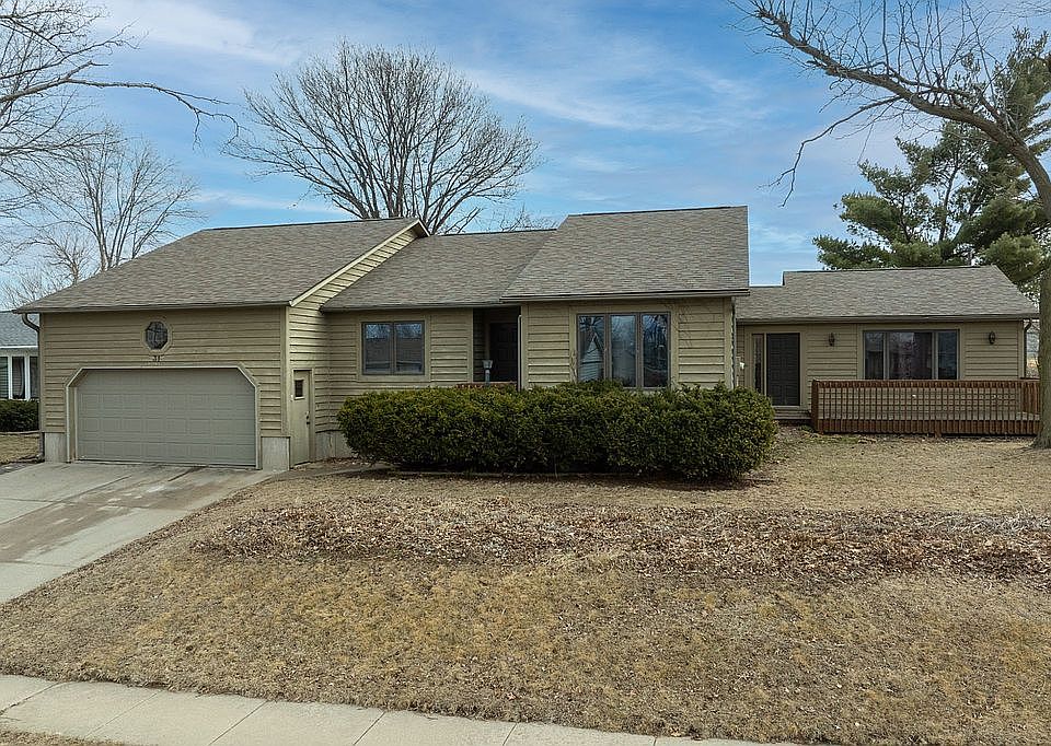 1st image of 31 Julia Ann Dr NW