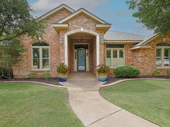 3911 100th St, Lubbock, TX 79423