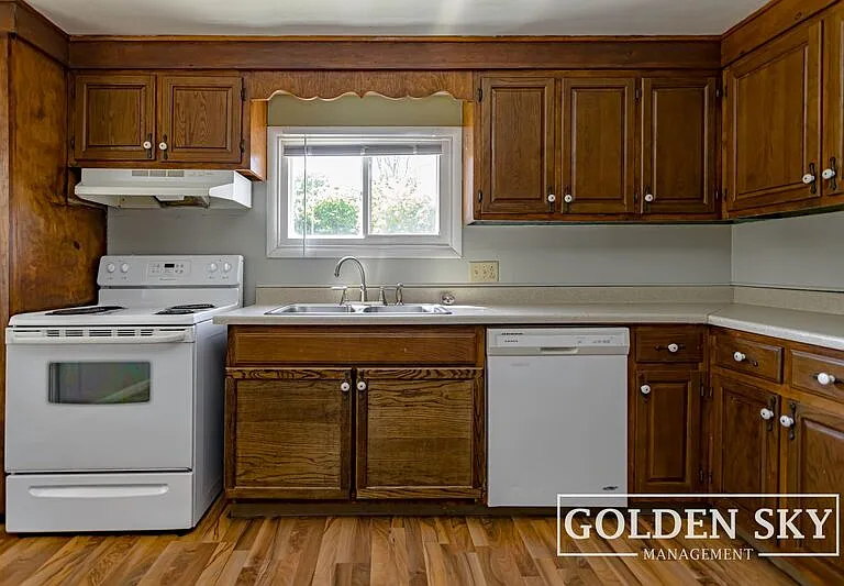 1925 W Jackson St #2 — Photo 10