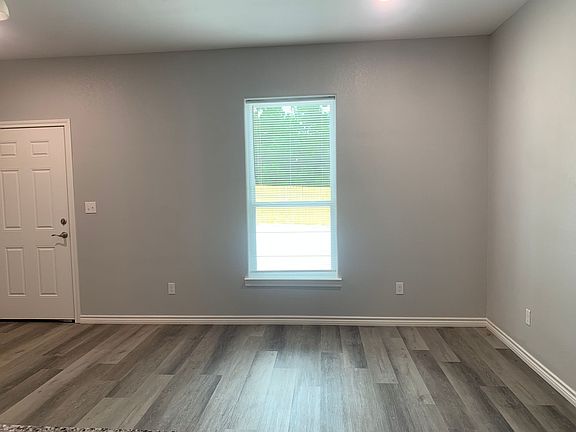 5th image of 17738 County Road 4112 APT 5