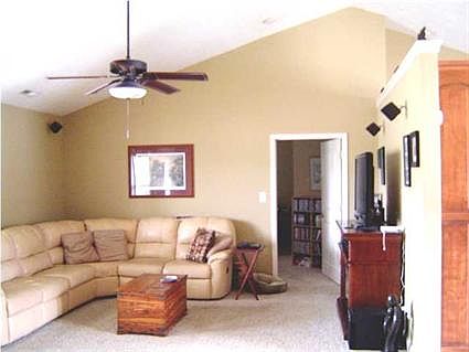 4th image of 7848 Wisteria Ln