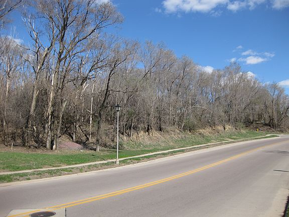 5th image of 2810 Cheyenne Blvd