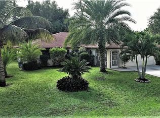 2902 E 5th St, Lehigh Acres, FL 33972
