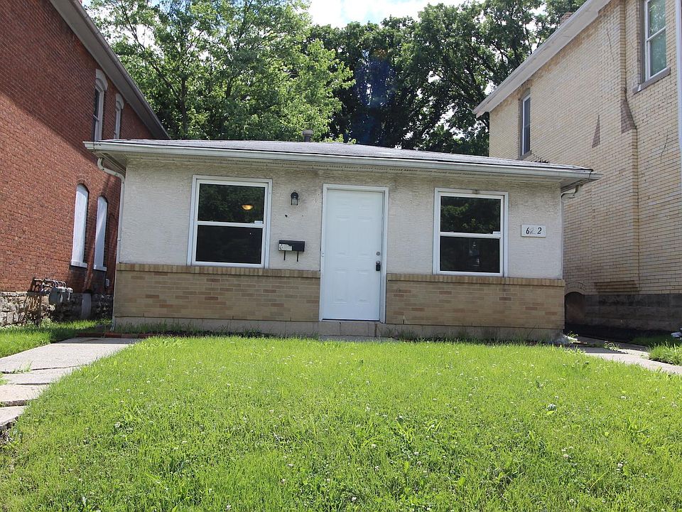1st image of 620 Oakwood Ave