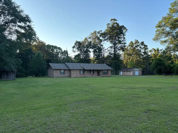 123 E Wilkerson Ferry Rd, Lucedale, MS 39452
