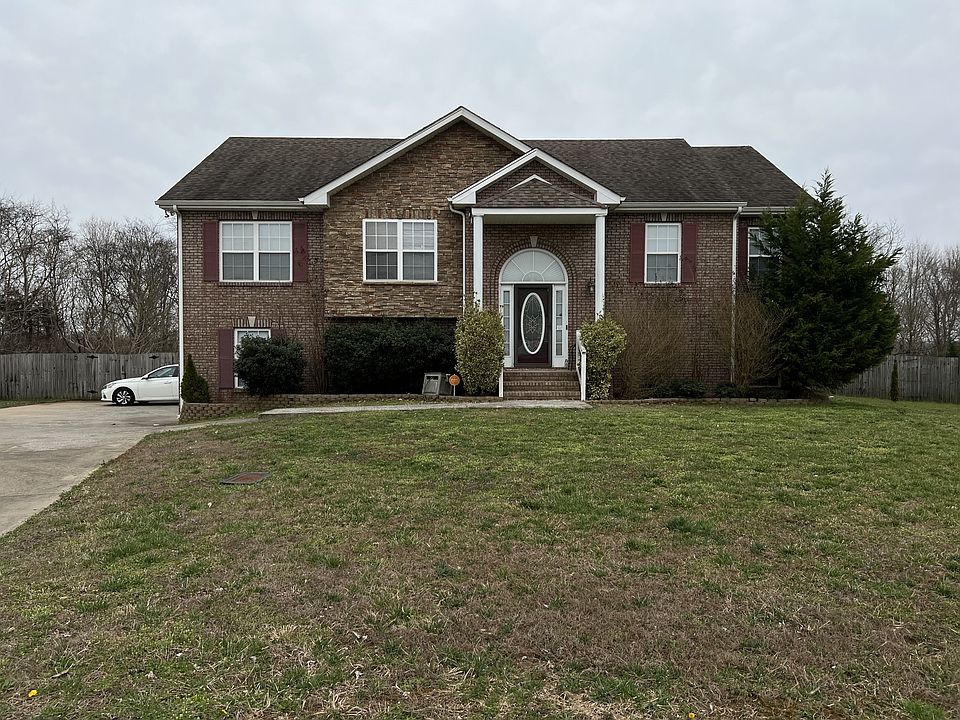 1st image of 1577 Bonnie Blue Ave