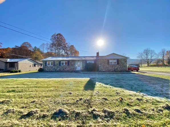 366 Maple Ln, Elkins, WV 26241