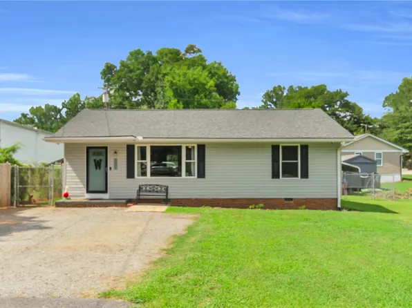 301 Newton Ln, Anderson, SC 29624