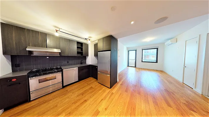 Rented by ACG Property Management LLC | media 4