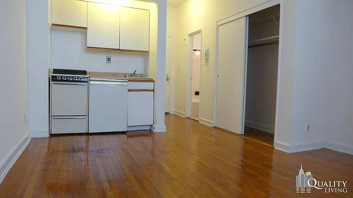 Rented by (Legacy) NY Quality Living Uptown | media 7