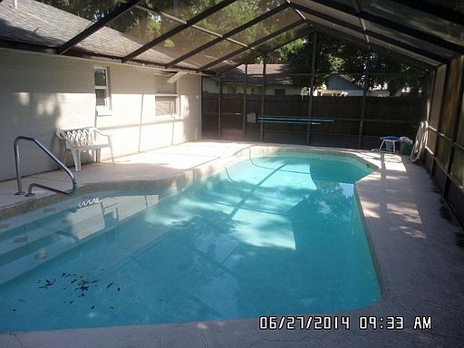 2nd image of 504 Hamlet Dr
