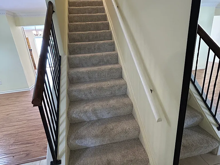 717 Westminster Ln — Photo 9