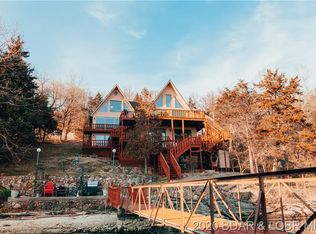 208 Winterset Ct, Sunrise Beach, MO 65079