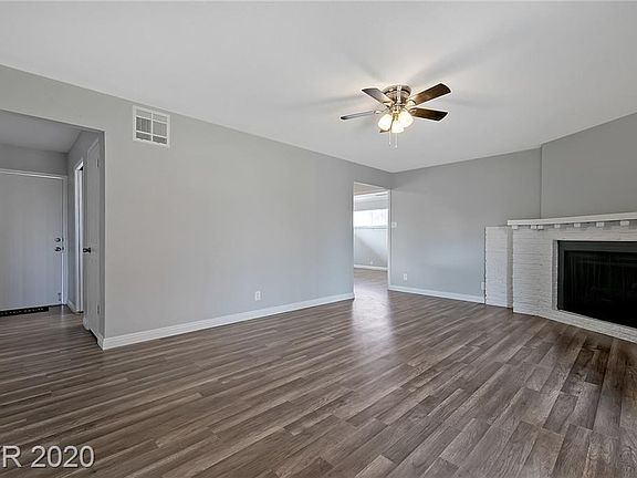 4th image of 1104 Hazard Ave