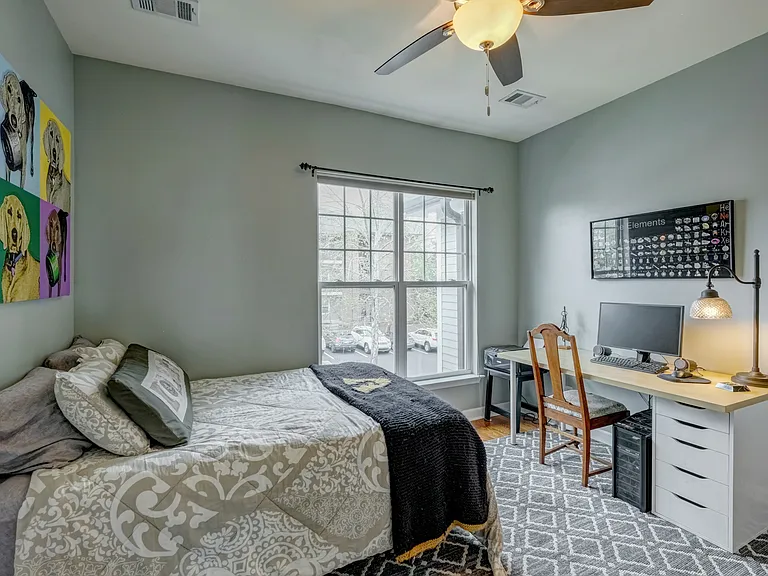 2310 Elliott Ave #502 — Photo 37
