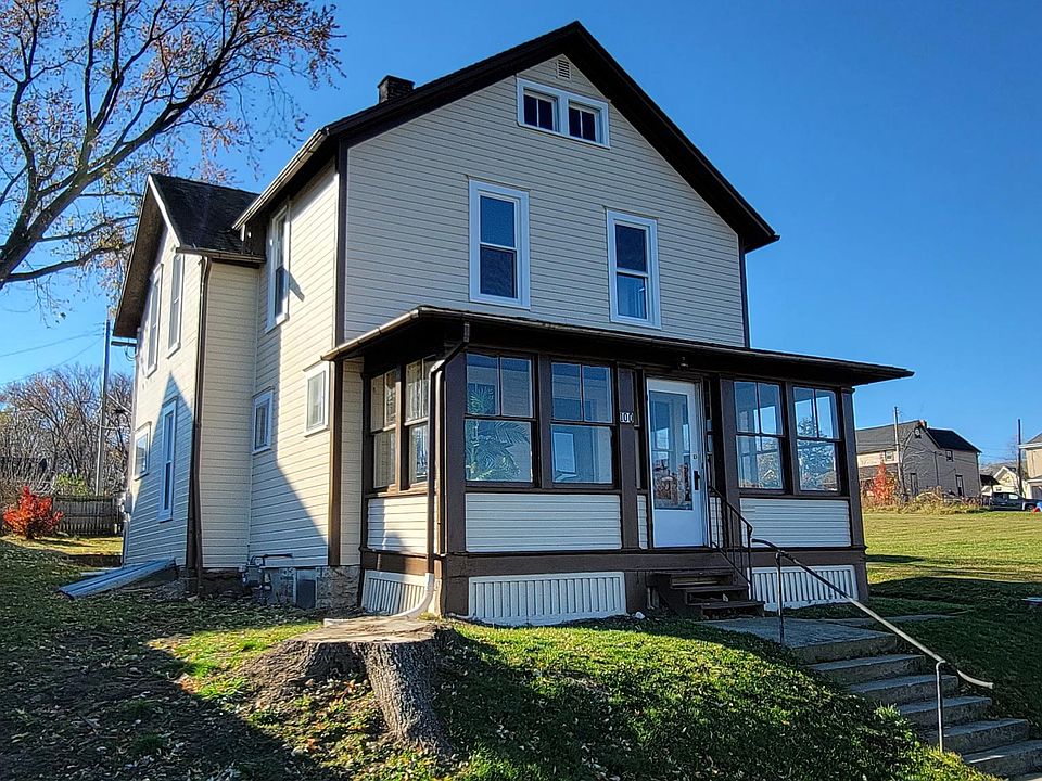 1st image of 100 E 1st St
