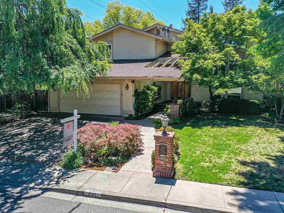 2nd image of 245 Tamarisk Dr