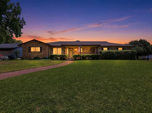 1117 Sheridan Ln, Cleburne, TX 76033