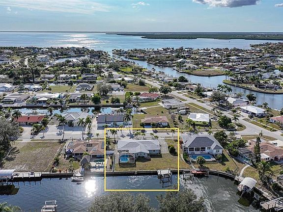 3rd image of 156 Morgan Ln