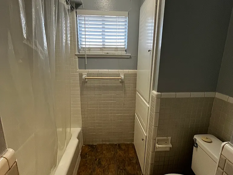 2116 Lexington St #1 — Photo 14