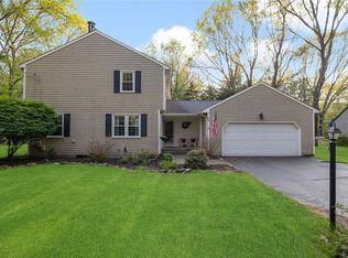 64 Signal Rock Dr, North Kingstown, RI 02852