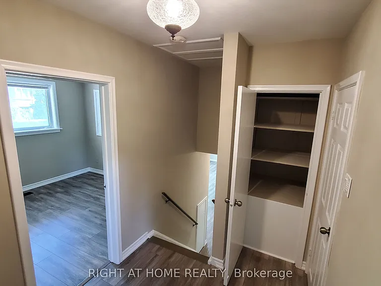 169 Yorkview Dr #1 — Photo 13