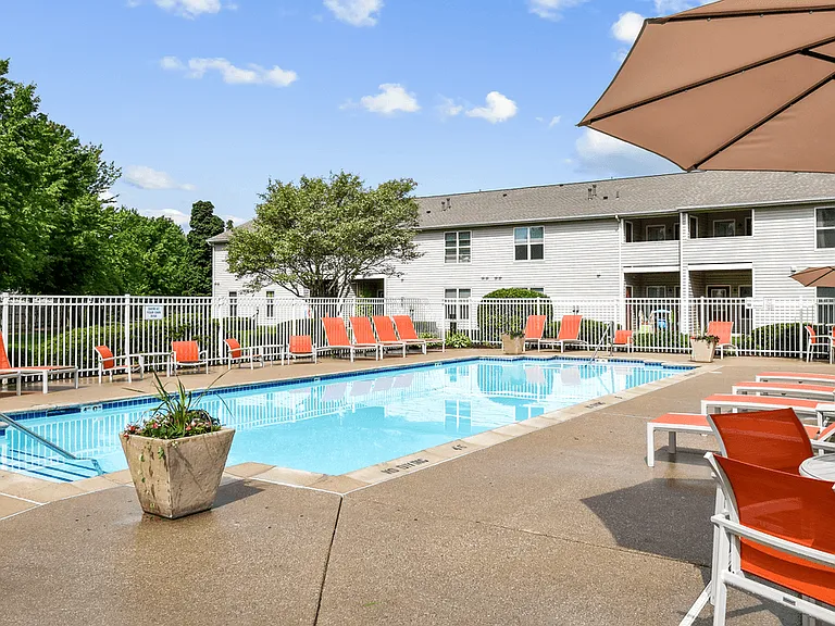 Cascade Apartments — Photo 30