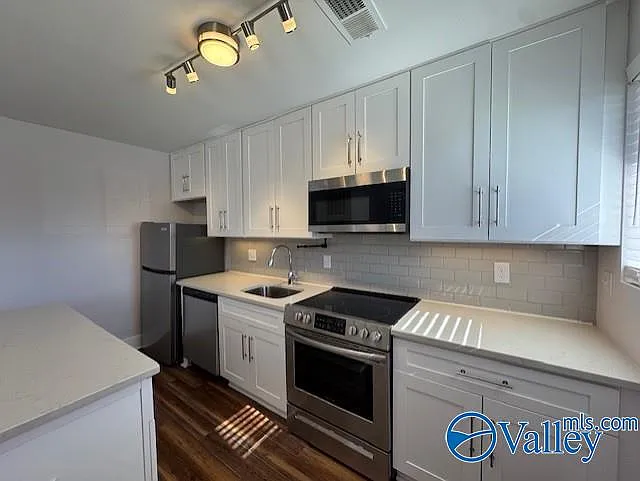 1 bed, 1.0 bath, 525 sqft, $950 — Photo 4