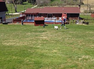 50 Barnhart Rd, Greensburg, PA 15601