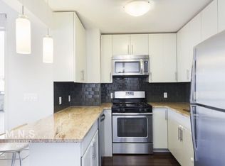 456 Grand St #5D1, Brooklyn, NY 11211