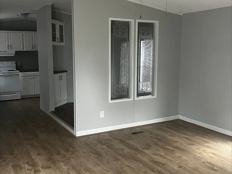 200 Raider Ln #11 — Photo 4