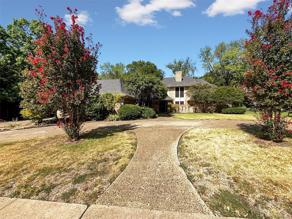 1st image of 1905 Leon Dr