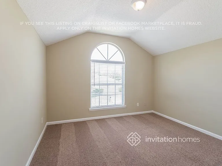 13742 Fish Eagle Dr W — Photo 13