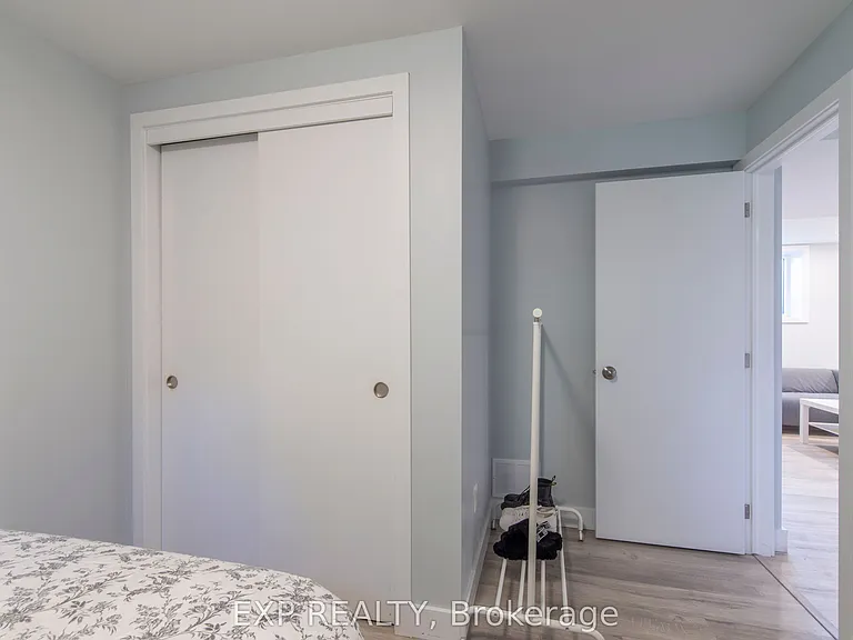 1057 Falaise Rd — Photo 12