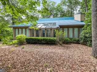 217 Honeysuckle Ln, Clarkesville, GA 30523