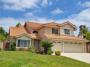 106 Acacia Glen Dr, Riverside, CA 92506