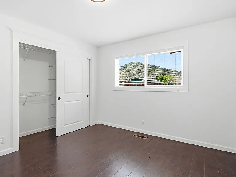 10200 Parrish View Dr — Photo 17