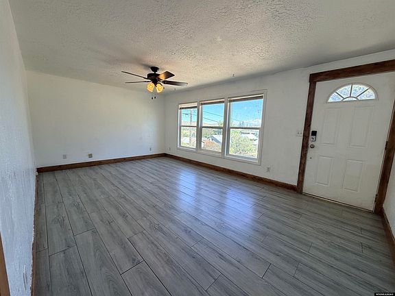 3rd image of 236 14th St