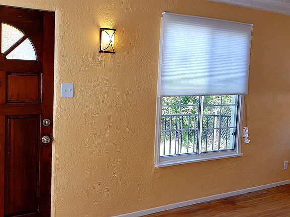 3rd image of 6930 Remmet Ave