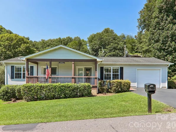 117 Pinellas Ln, Waynesville, NC 28785