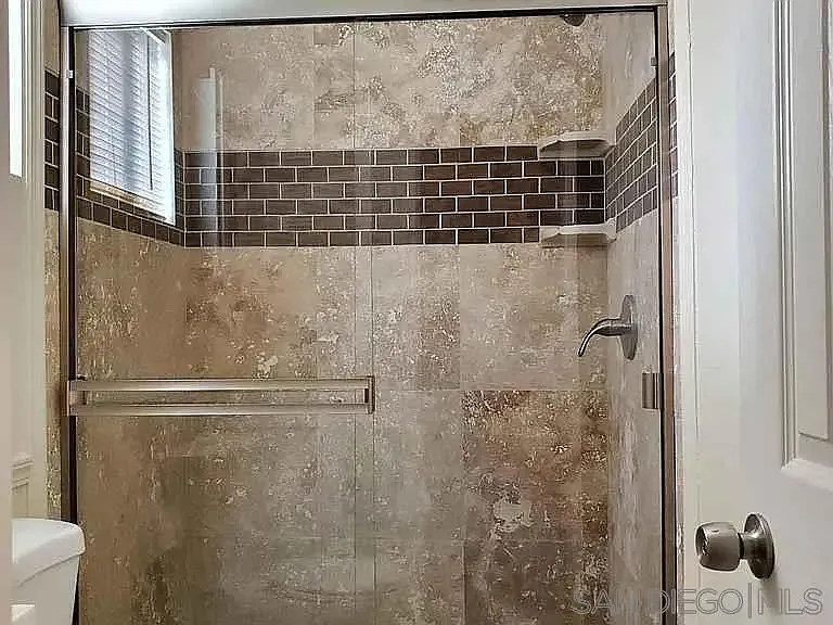 3133 Clay Ave #B — Photo 9