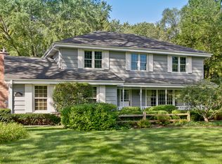 1308 S West Fork Dr, Lake Forest, IL 60045