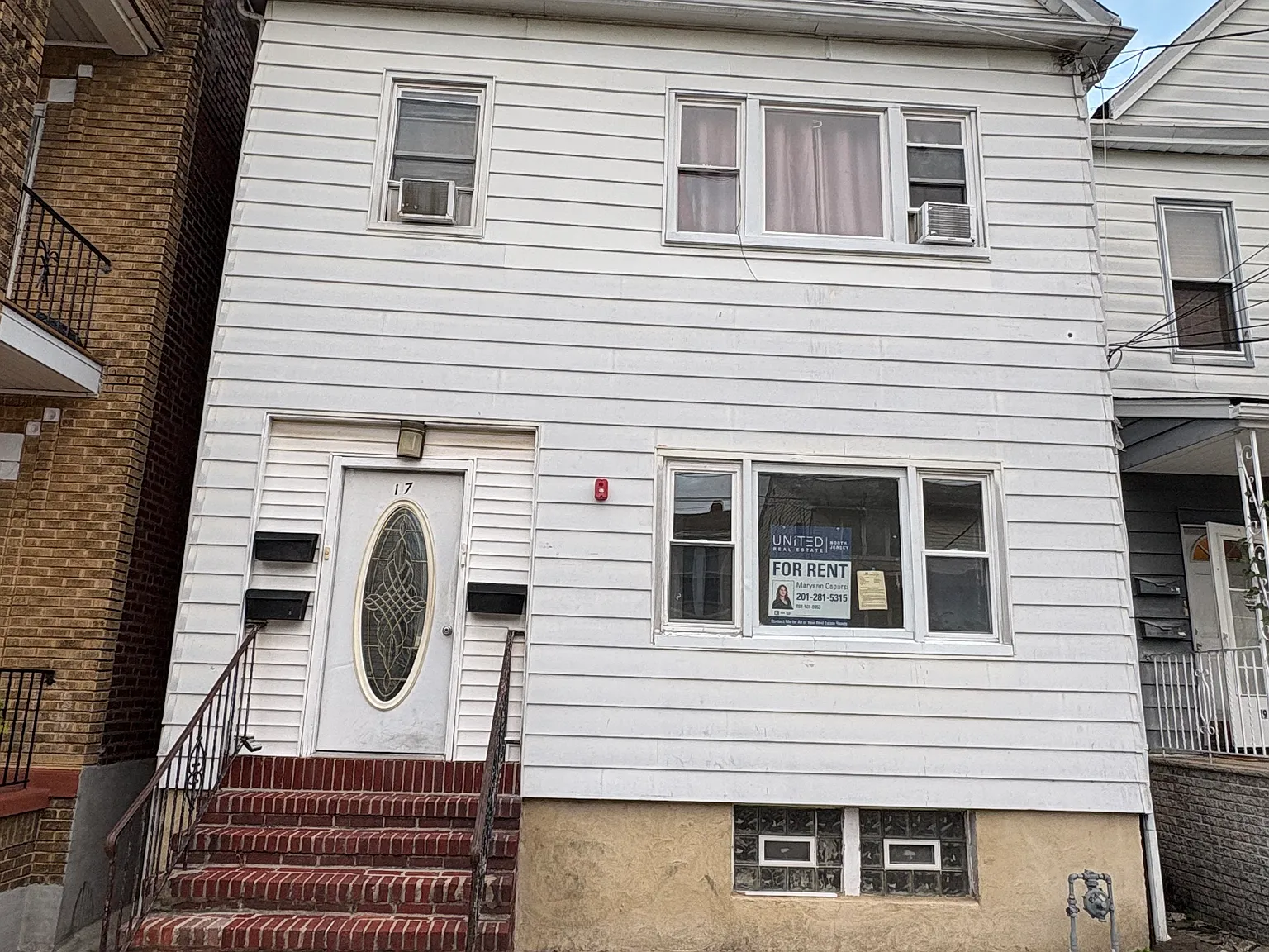 3 bed, $2,750 — Photo 1