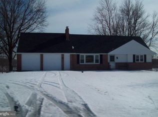 6 Wambold Rd, Souderton, PA 18964