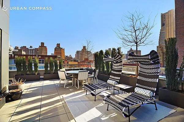 Rented by Compass | media 45