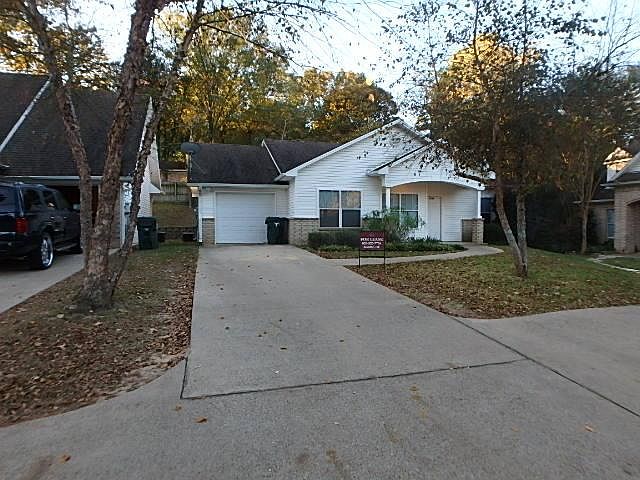 1st image of 2617 Westminster Dr