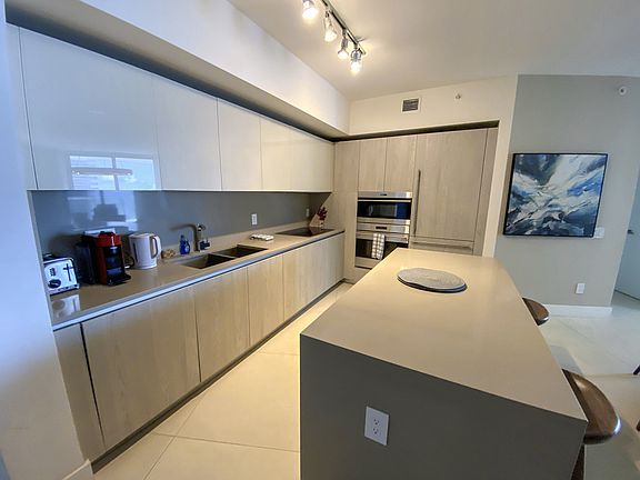 5th image of 4011 S Ocean Dr #Id1056501p