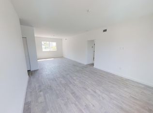 321 S Shore Dr APT 8, Miami Beach, FL 33141