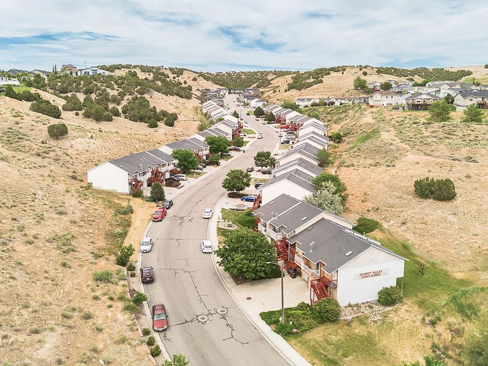 1st image of 206-225 230 La Valle Stra