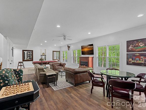 2nd image of 10209 Tallent Ln